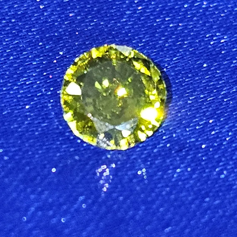 Facetted Round Spinel - Scandinavian Gem Design