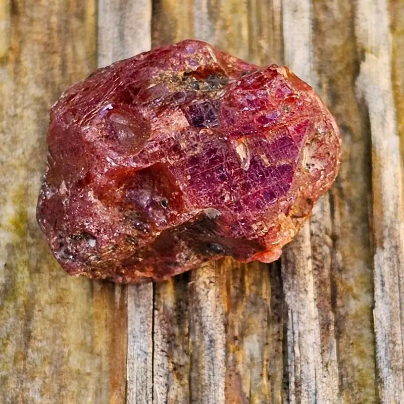 Natural Ruby from Tanzania - Scandinavian Gem Design