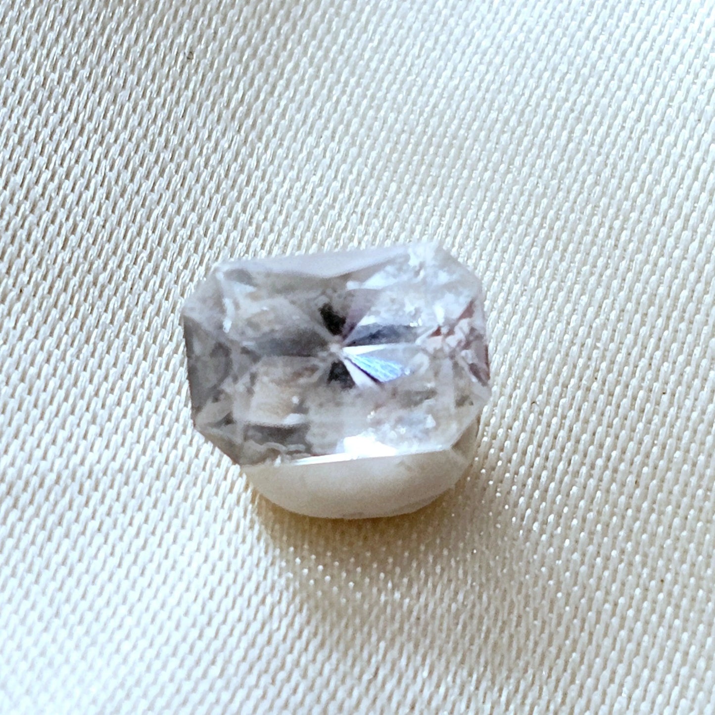 Gleaming Aqua: 1.15ct Rectangular Aquamarine