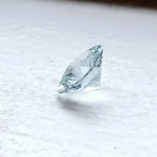 Aqua Radiance: 1.3ct Square Facetted Aquamarine