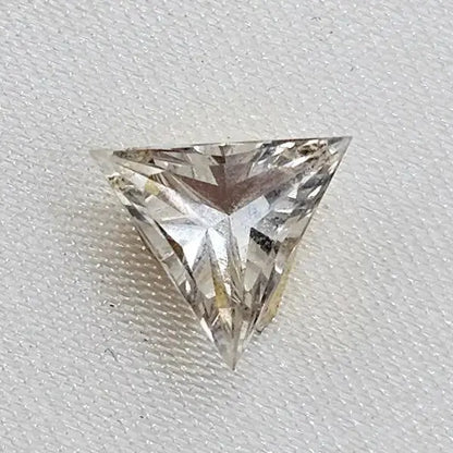 Gleaming Crystal: 1.1ct Triangular Topaz - Scandinavian Gem Design