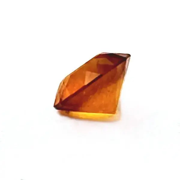 Hessonite Brilliance: 1.1ct Round Facetted Gem - Scandinavian Gem Design